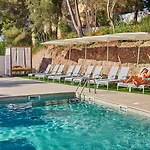 Bq Bulevar Peguera- Adults Only