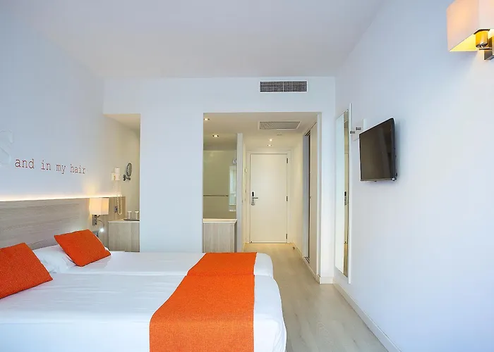 Отель Bq Bulevar Peguera- Adults Only