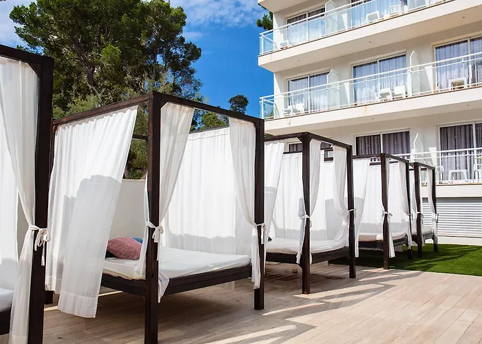 Отель Bq Bulevar Peguera- Adults Only 4*