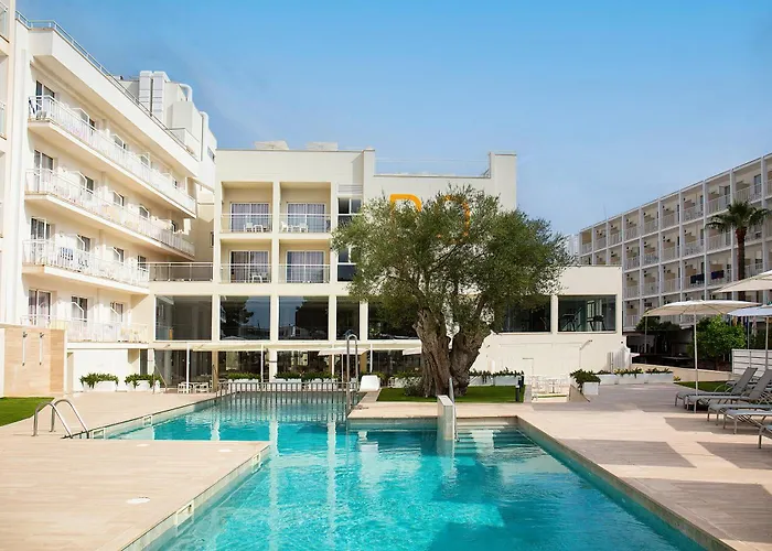 Готель Bq Bulevar Peguera- Adults Only Пагера