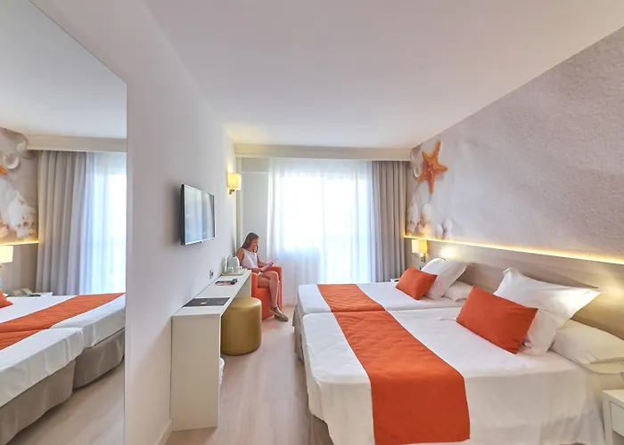 Отель Bq Bulevar Peguera- Adults Only