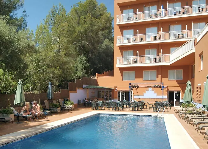 Готель Bq Bulevar Peguera- Adults Only Пагера