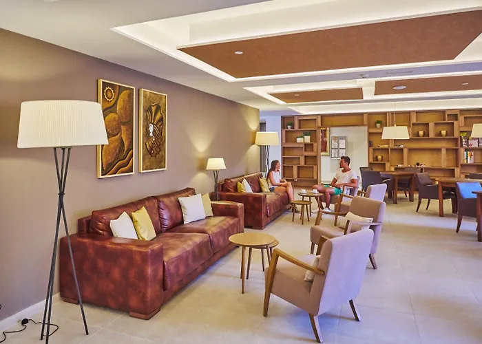 Bq Bulevar Peguera- Adults Only 4*