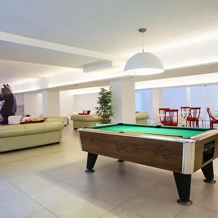 Отель Bq Bulevar Peguera- Adults Only