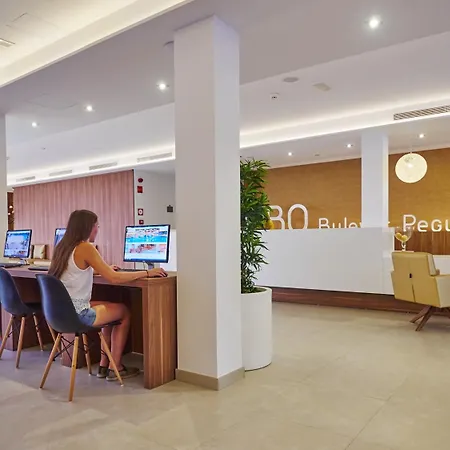 Bq Bulevar Peguera- Adults Only Отель