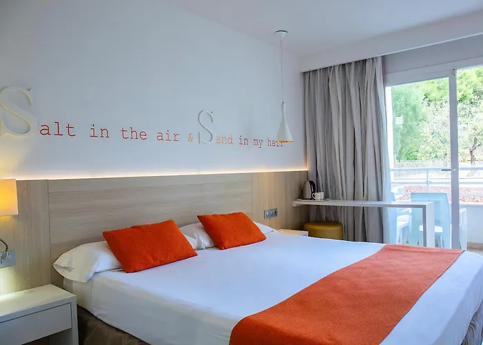 Готель Bq Bulevar Peguera- Adults Only Пагера