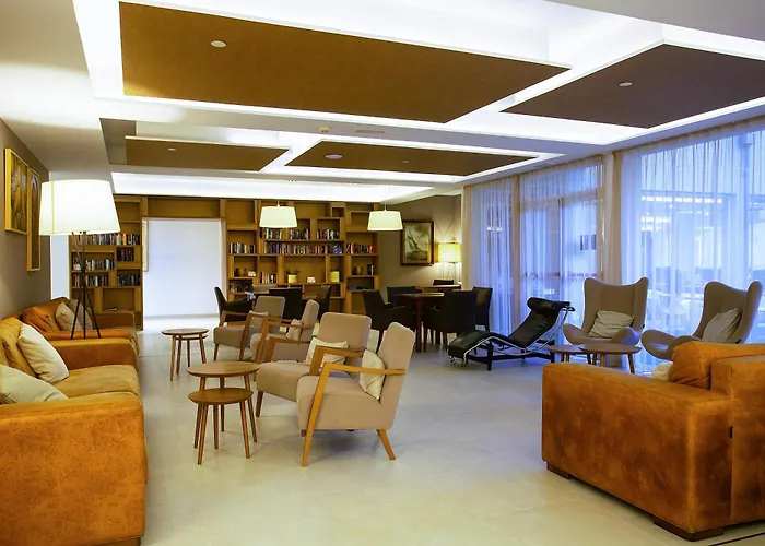 Готель Bq Bulevar Peguera- Adults Only 4*